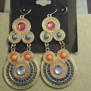 Gorgeous dangling earrings